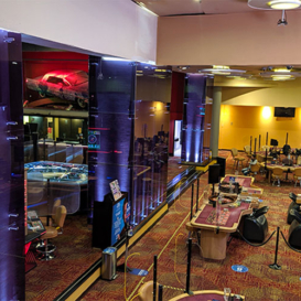 CASINO ROCK'N JAZZ / Ubicación: BOGOTÁ D.C. / Línea: LAMIGLASS INTERIOR / Tipo de Vidrio: LAMIGLASS INTERIOR MORAZUL TEMPLADO / Aplicación: REVESTIMIENTOS / Constructora y/o Arquitecto: CNG CONSTRUCTORES